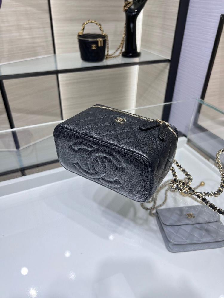 Chanel Vanity Classic