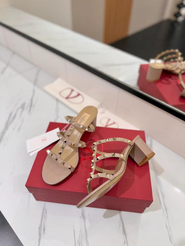 Valentino Garavani Rockstud