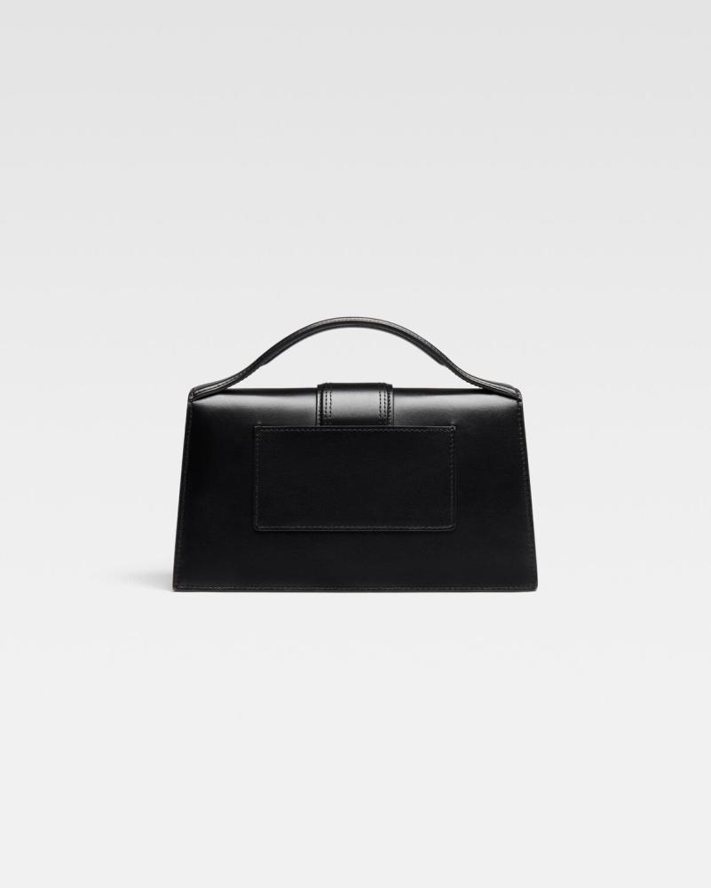 JACQUEMUS جاكيموس