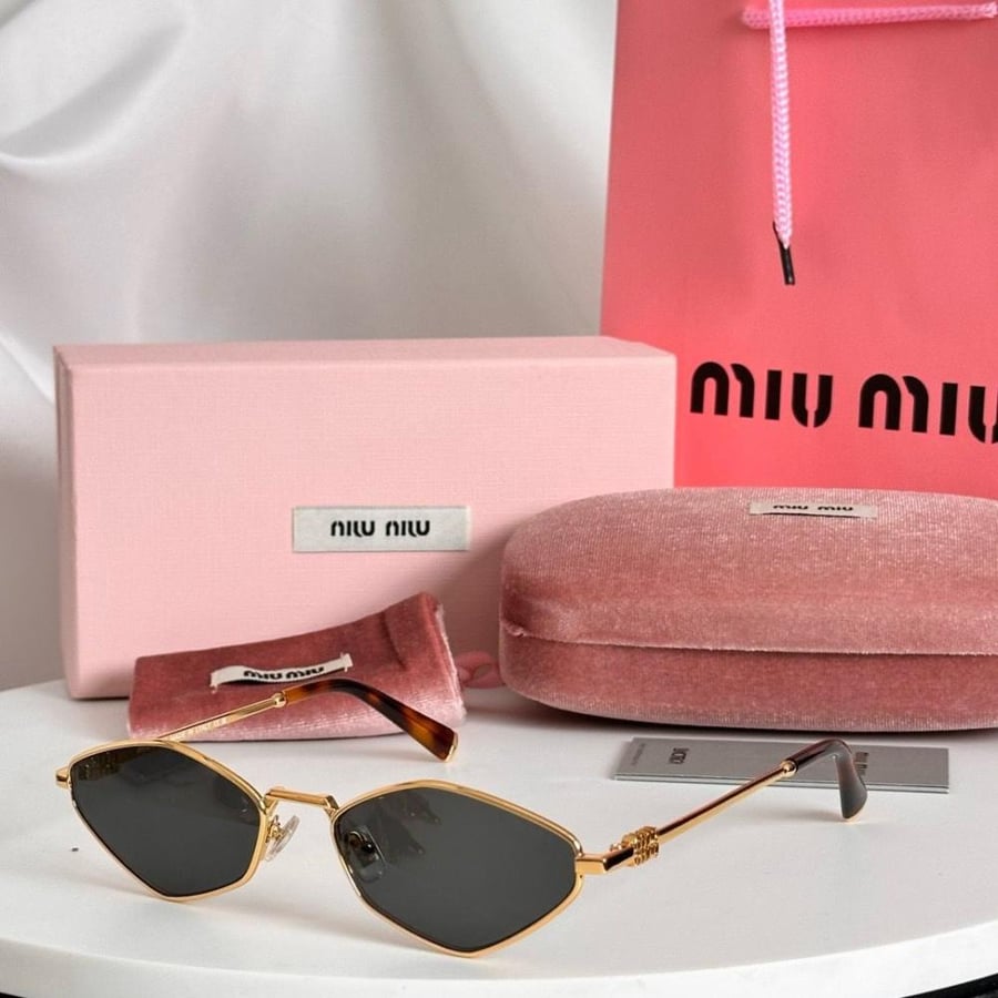 Miu Miu glasses نظارة ميو ميو