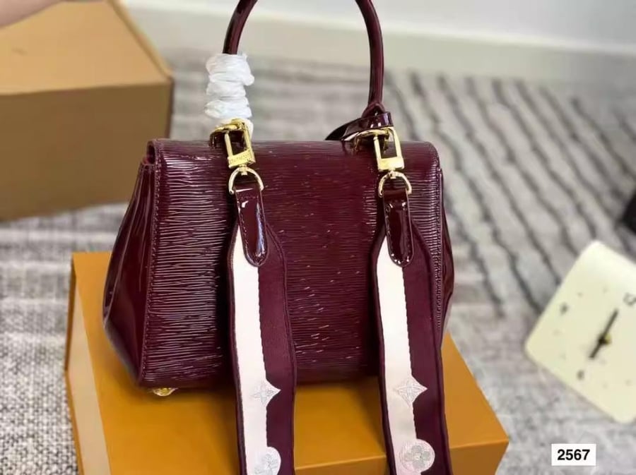 LV Cluni bag
