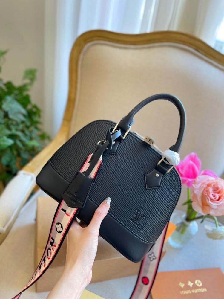 LV Alma BB black