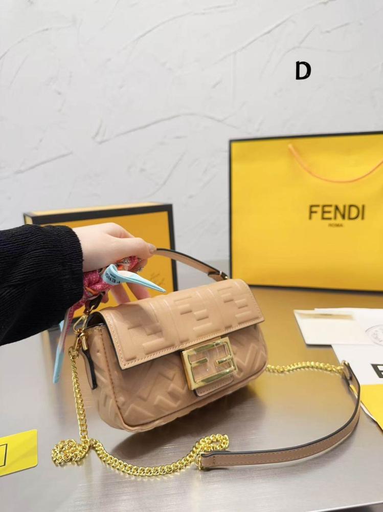 Fendi Baguette