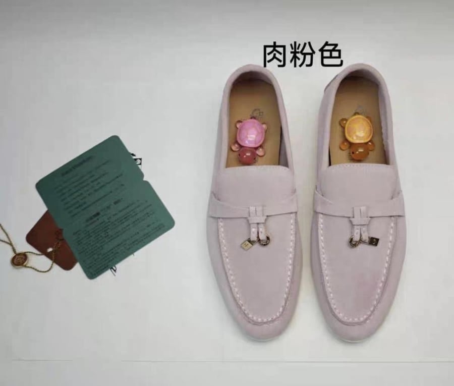 Loro Piana Flat