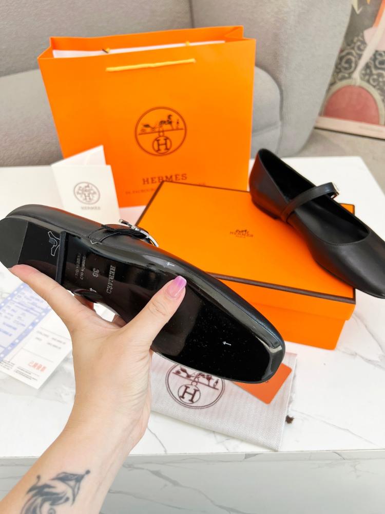 Hermes Jane Flat