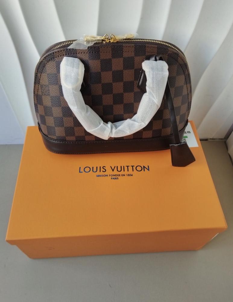 LV Alma BB