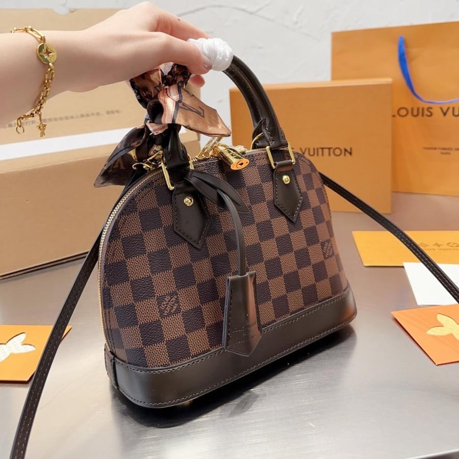 LV Alma BB