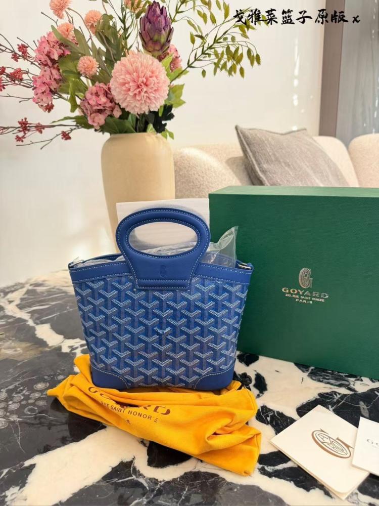 Goyard Beluga Mini Bag