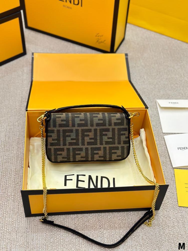 Fendi Baguette