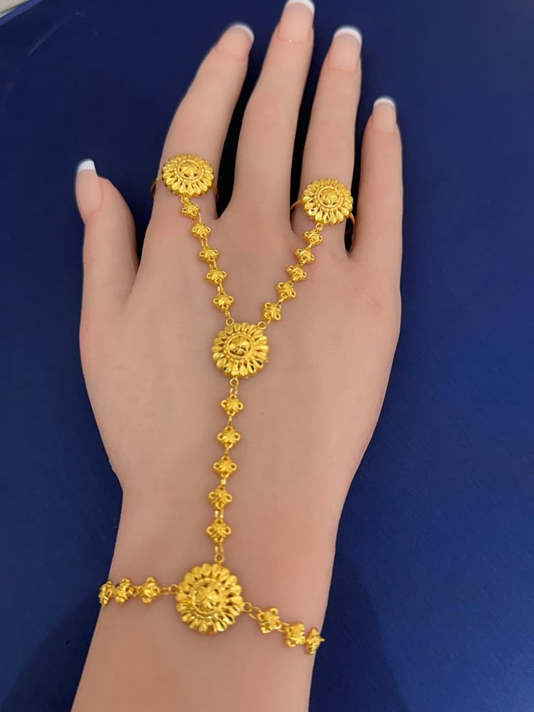 Pure 21-karat gold bracelet
