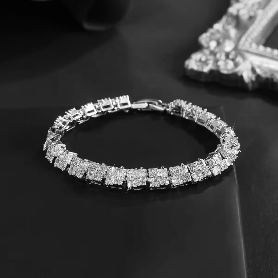 Zircon bracelet plated with silver and rhodium