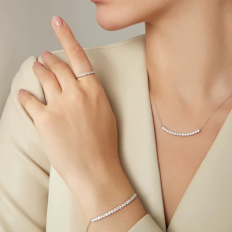 Sterling silver 925 bracelet with Moissanite stone
