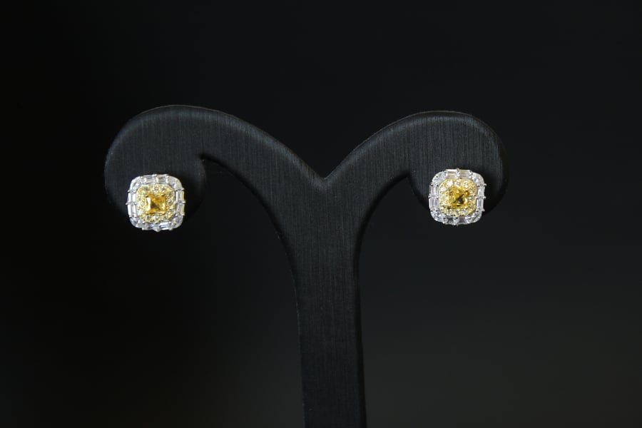 Sterling silver 925 set adorned with yellow topaz stone