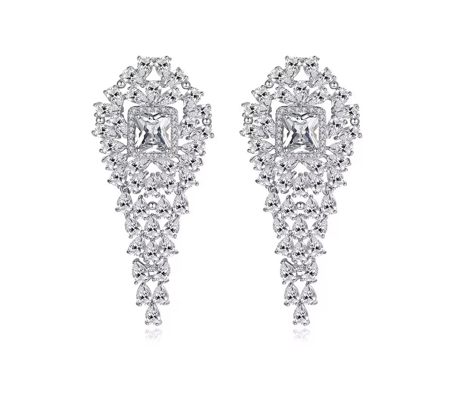 Long ring with zircon, rhodium-plated