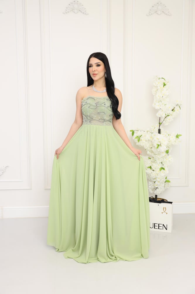 Evening dress with luxurious corset design