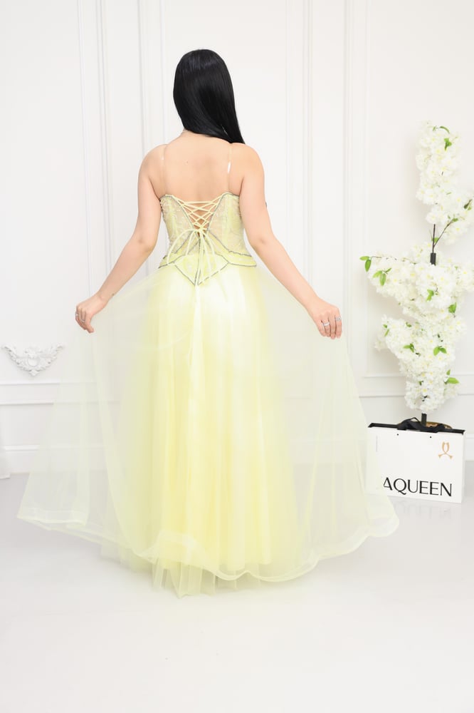 Evening dress with luxurious corset design