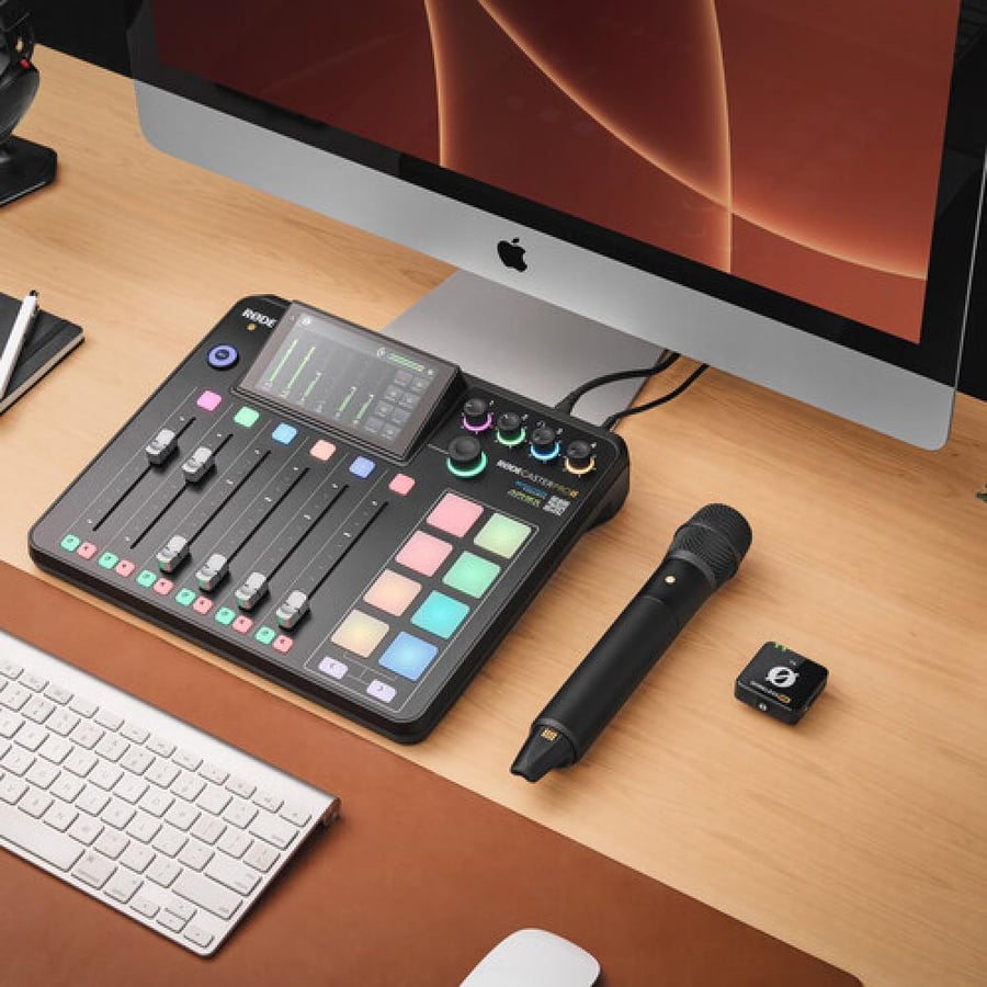 RODE WIRELESS HANDHELD CONDENSOR MIC PRO