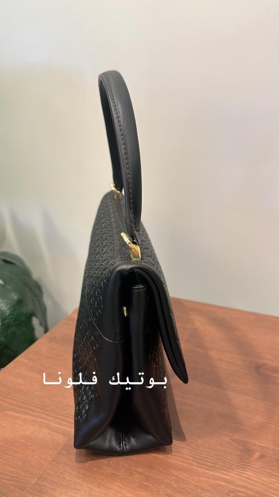 سي اتش اسود