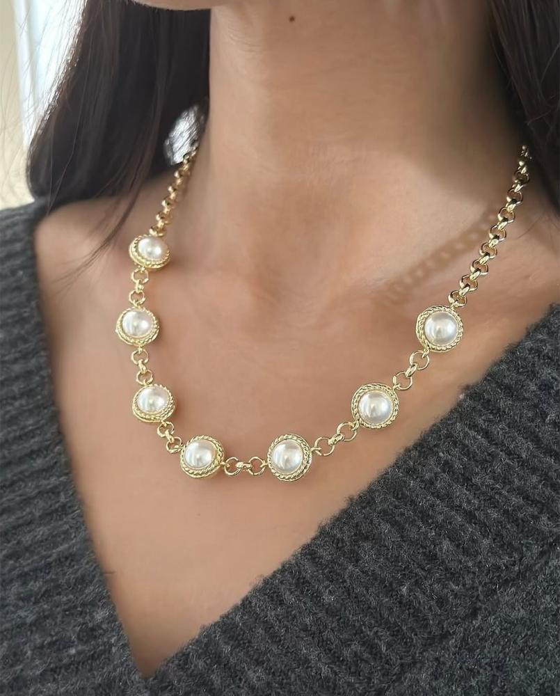 طقم حبات اللؤلؤ المطلي بماء الذهب