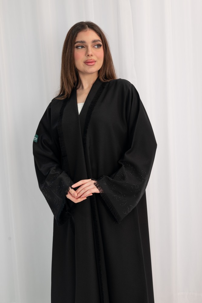 عباية كريب بفصوص على الاكمام