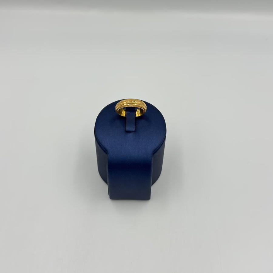 دبله ذهب عيار 21 الوزن 2.4 جرام