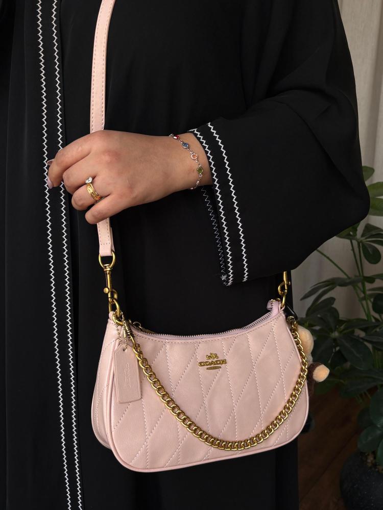 كوتش 5 الوان مقاس 23 cm