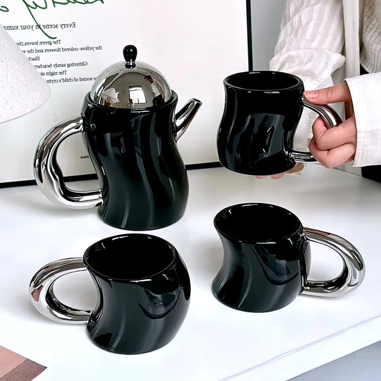 طقم أكواب قهوة وغلاية سيراميك بتصميم منحني إبداعي وعصري - 4 قطع