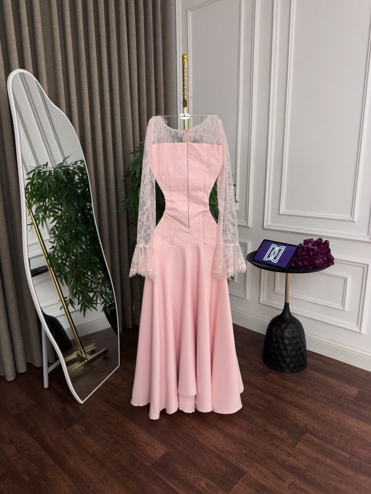 Mayar pink dress