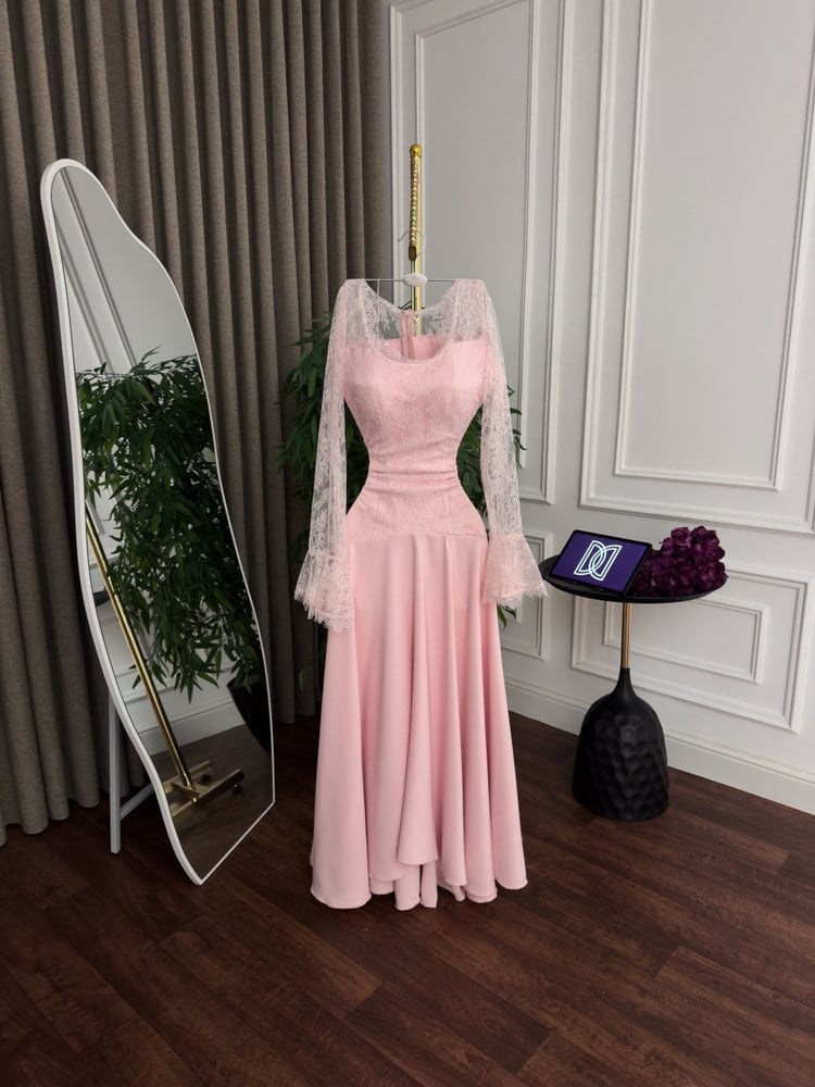 Mayar pink dress