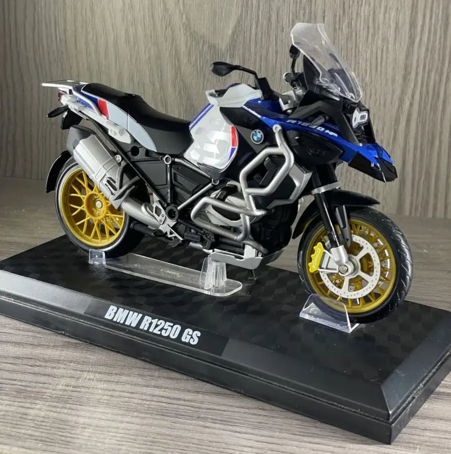 مجسم دباب BMW R1250 GS   مقاس 1:12