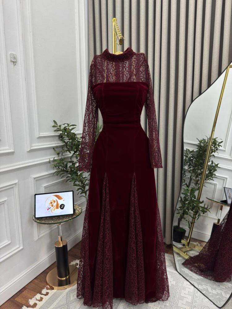 Maha's dress