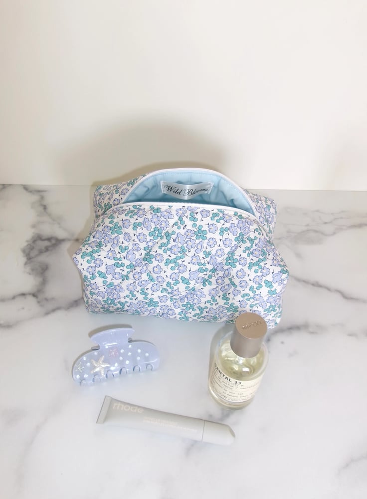 BLUE FLORAL
