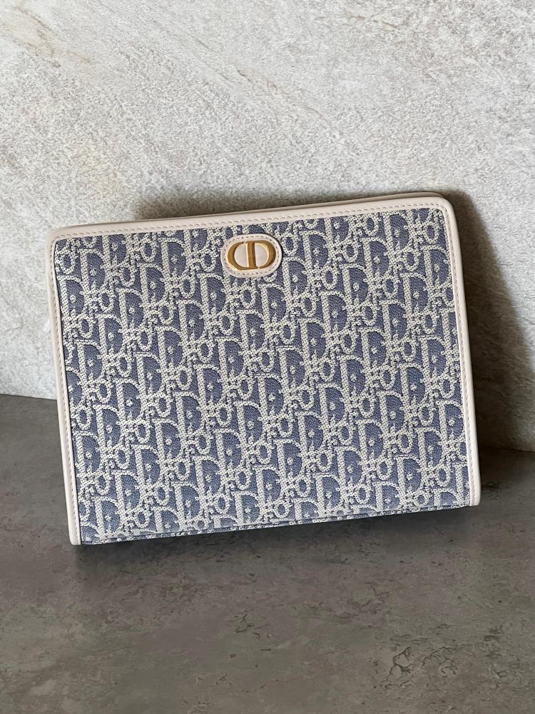 شنطة ديور 30 مونتين باوتش | Dior 30 Montaigne Pouch