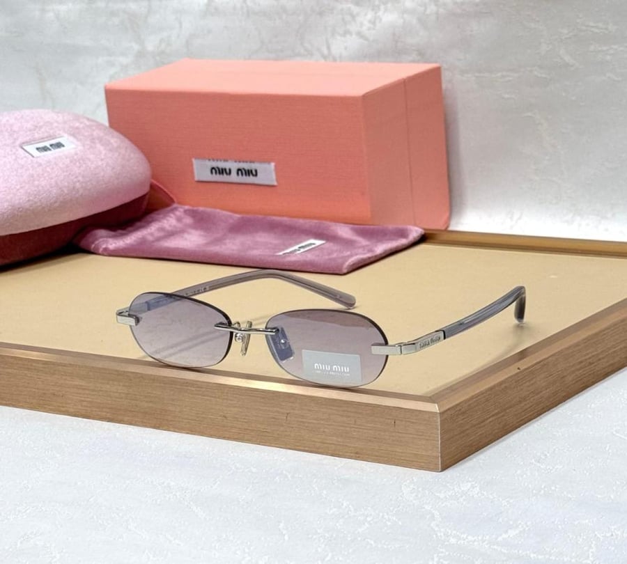 نظارت شمسية MIUMIU