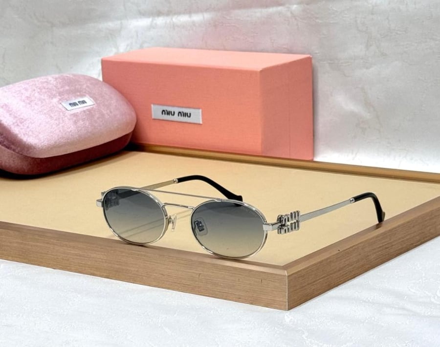 نظارت شمسية MIUMIU
