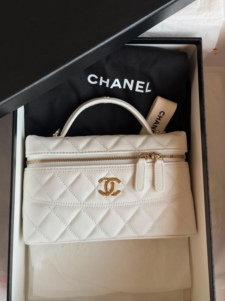 شنطة CHANEL Vanity
