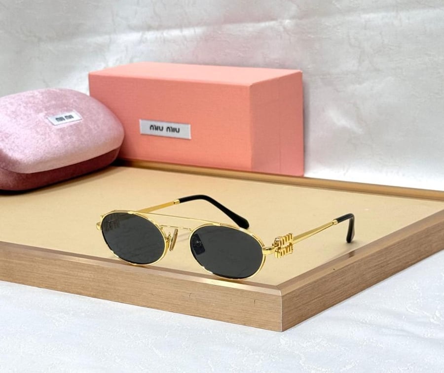 نظارت شمسية MIUMIU