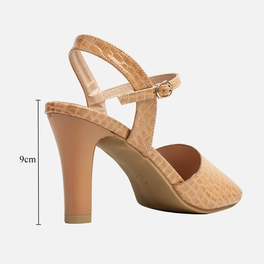 Casual heel in different colors