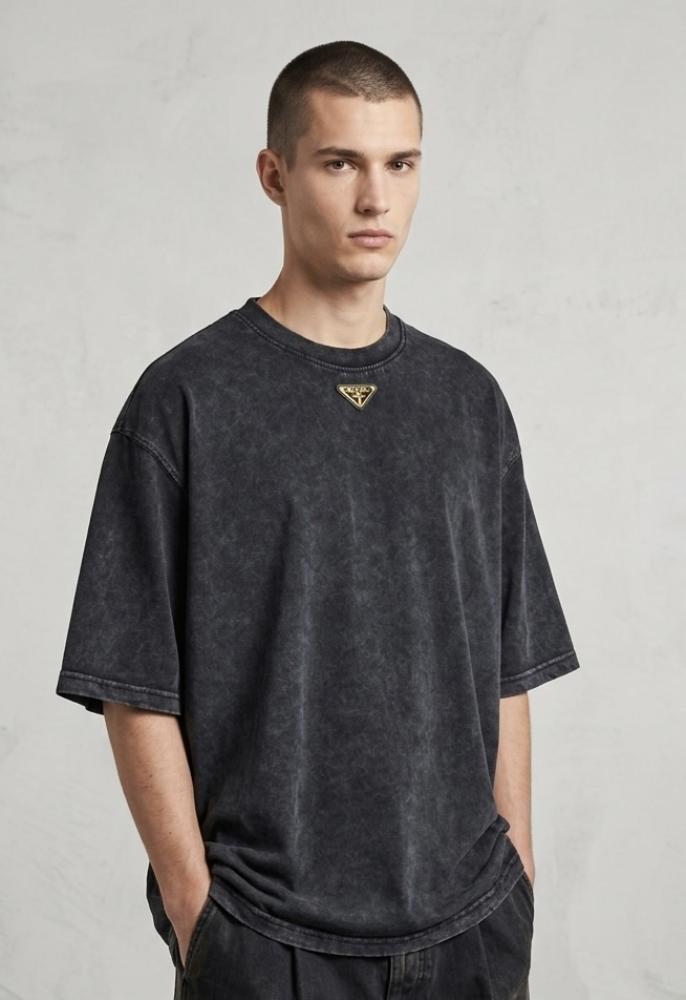 Black T-shirt