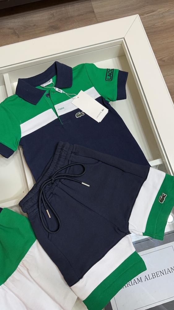 Lacoste set shorts + T-shirt