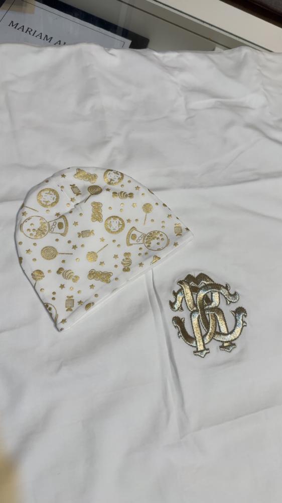 Roberto Cavalli hat