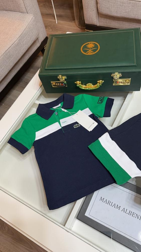 Lacoste set shorts + T-shirt
