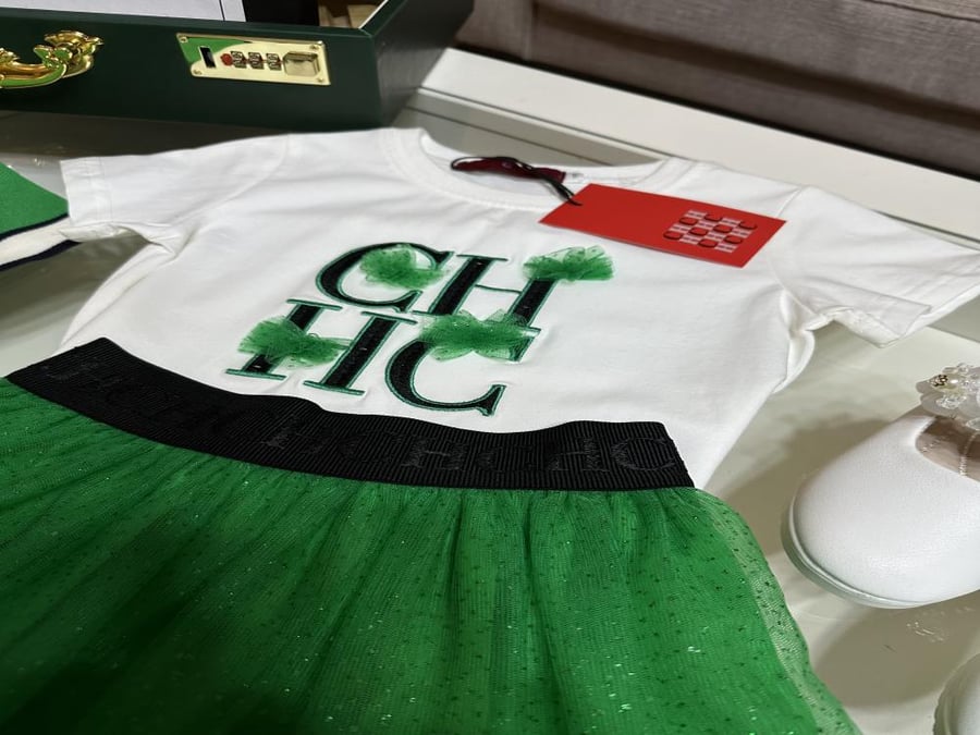 CH T-shirt and skirt set