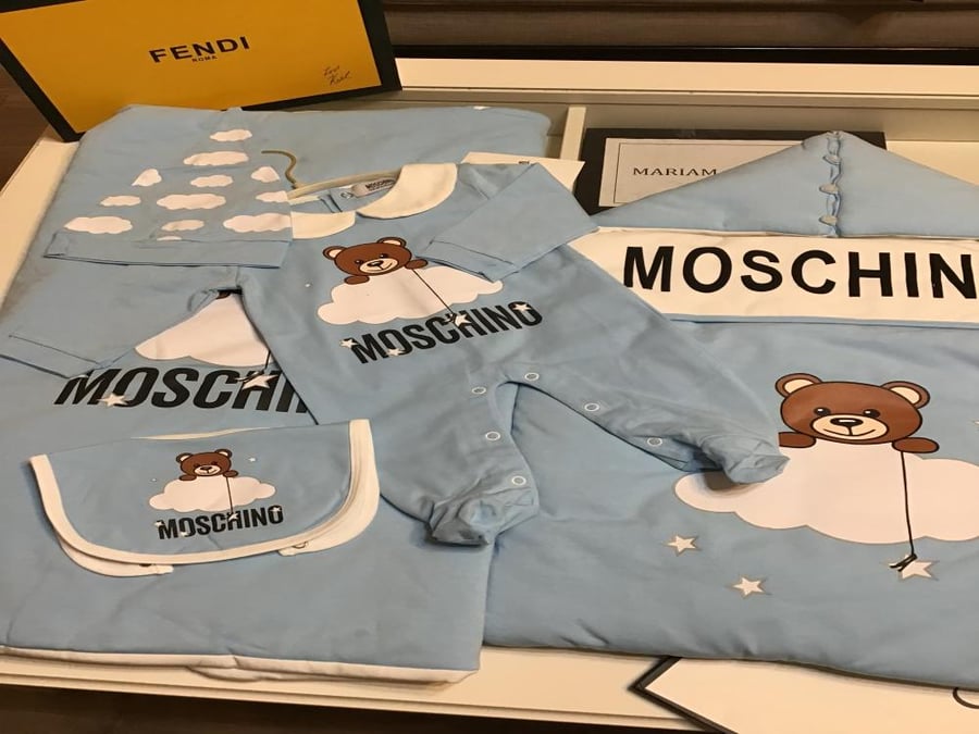 Moschino newborn set