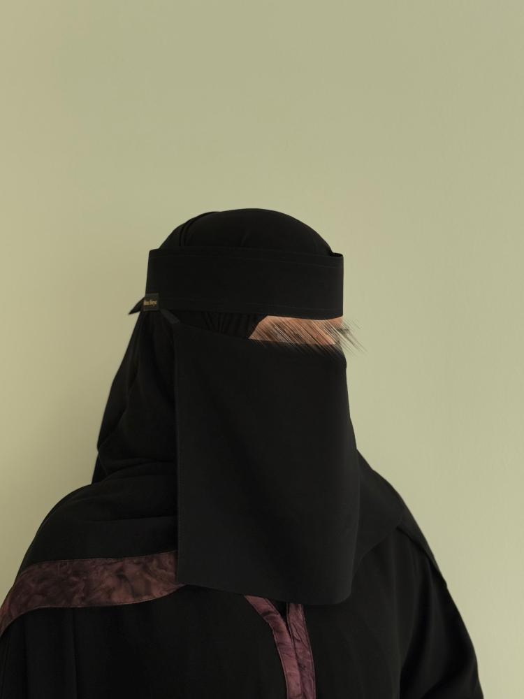 5 نقابات وسط مطاط مائل