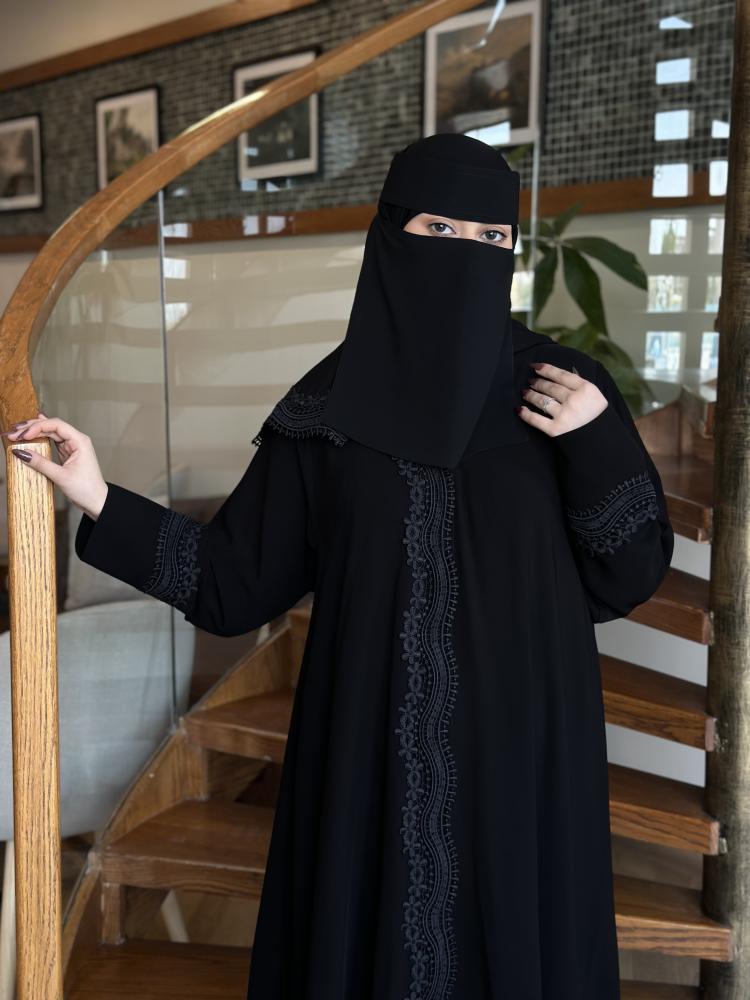 عباية بدور