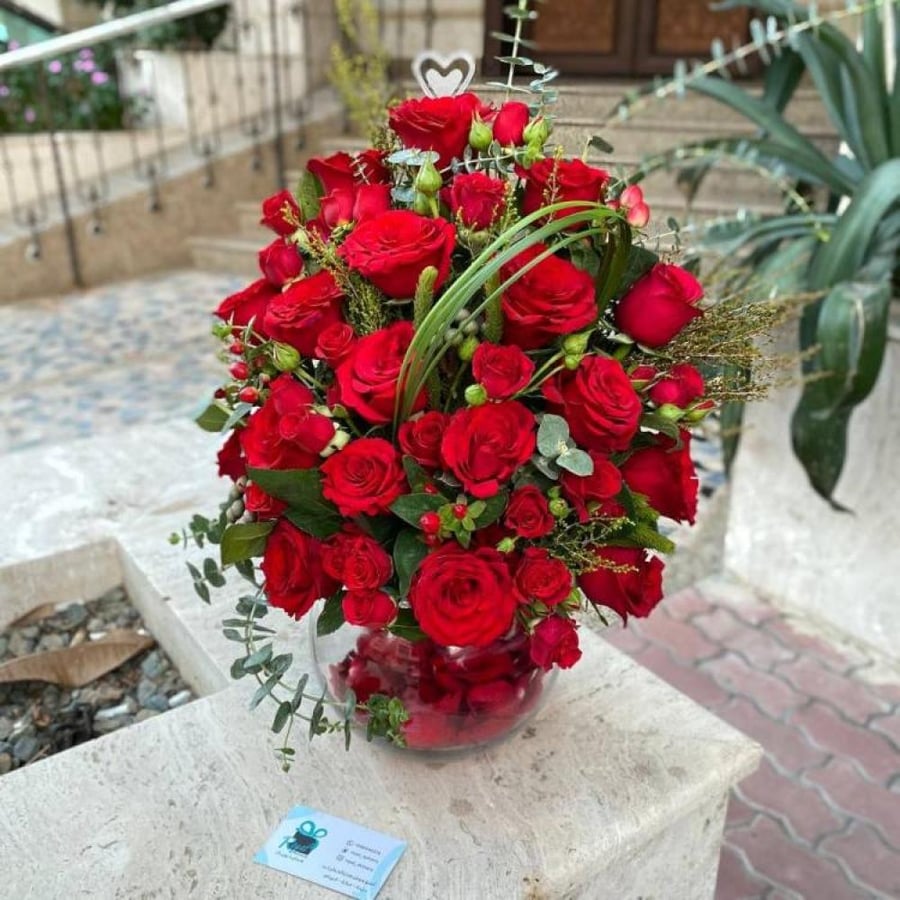 فازة ورد طبيعي