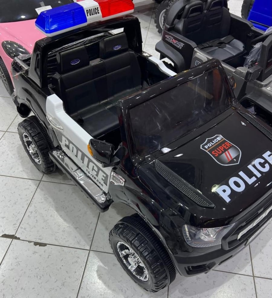 جيب شرطة كهربائي للأطفال بمحركين 12 فولت