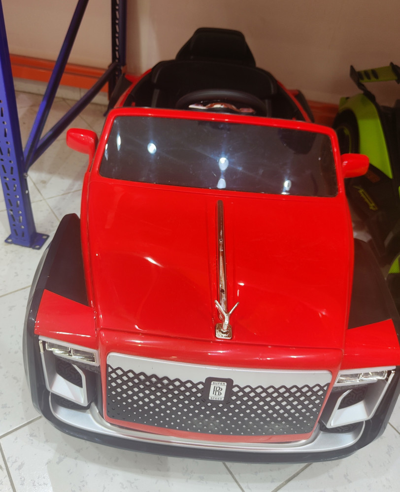 سياره روز ماطورين