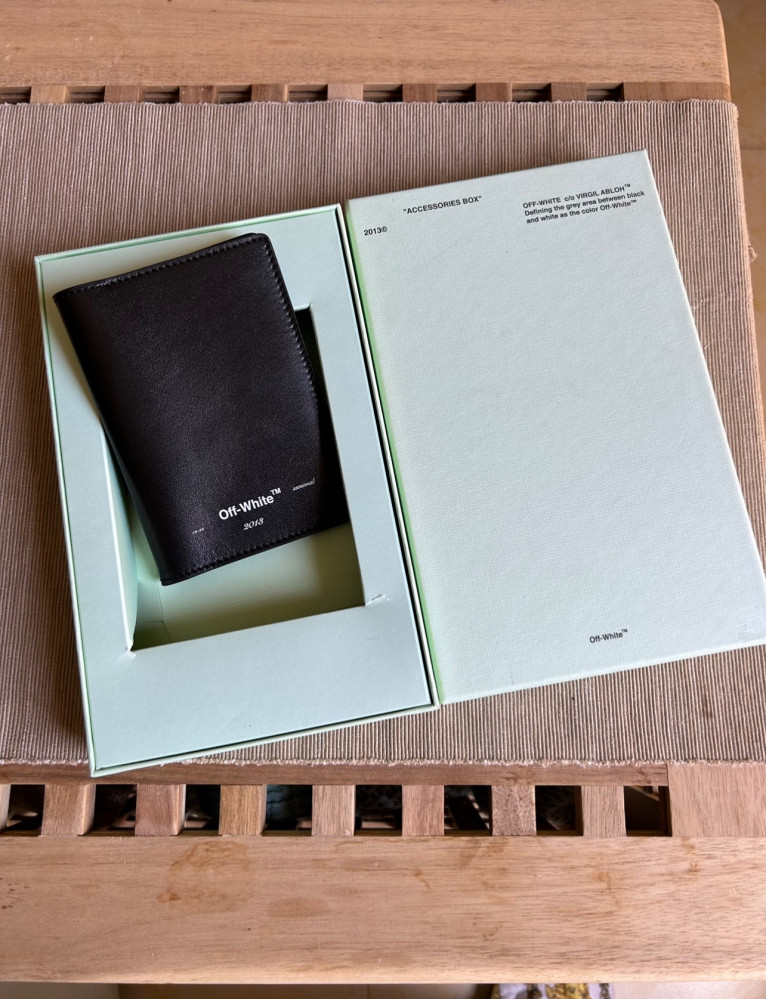 Off-white cover passport